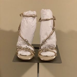 Badgley Mischka Hodge Strappy Sandal